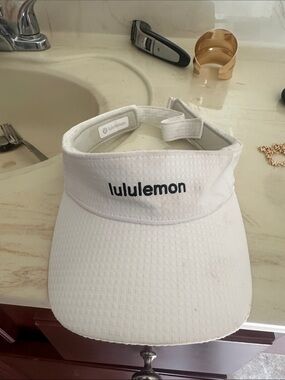 lululemon white textured performance visor